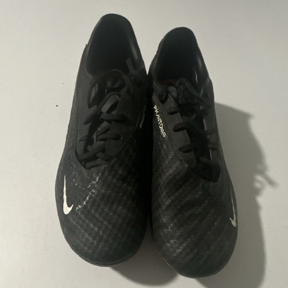Nike Phantom GT Black Soccer Cleats, US Size 8.5